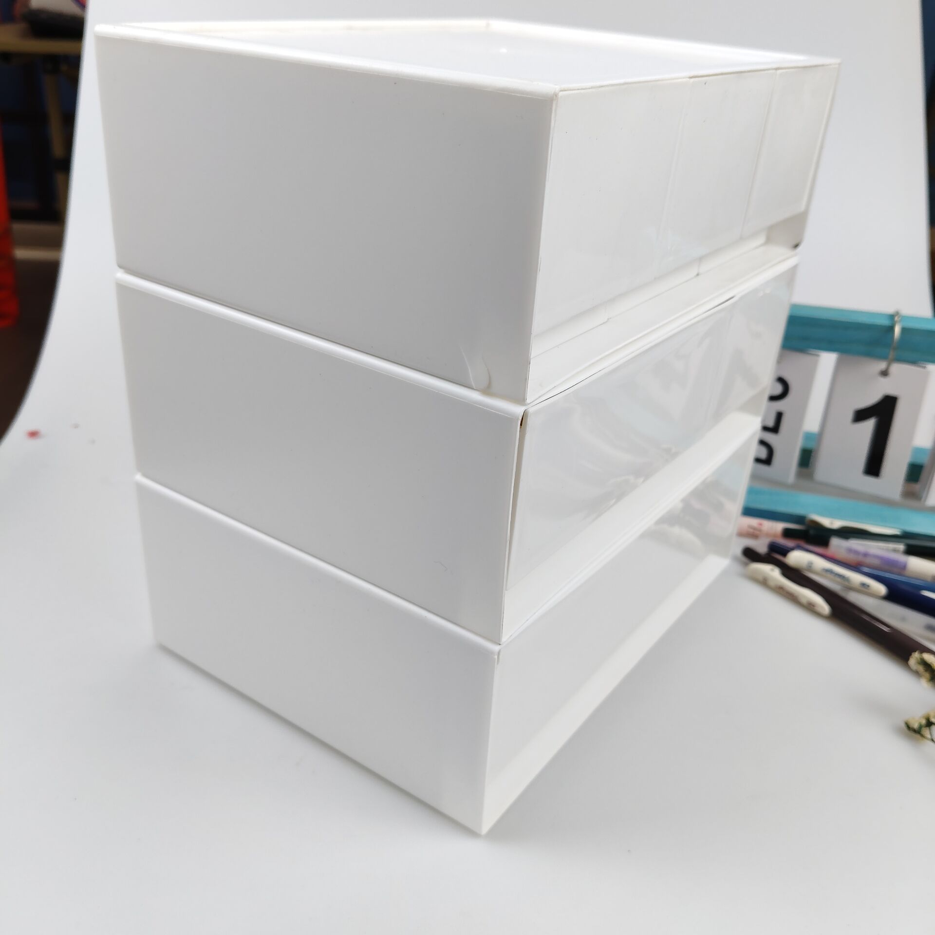 Pudełko do przechowywania na b – Cubicle Shelf Organizer recenzja i cena
